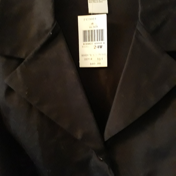 HOST PICK  Sag Harbor Short sleeve top/jacket, NWT - Picture 4 of 5